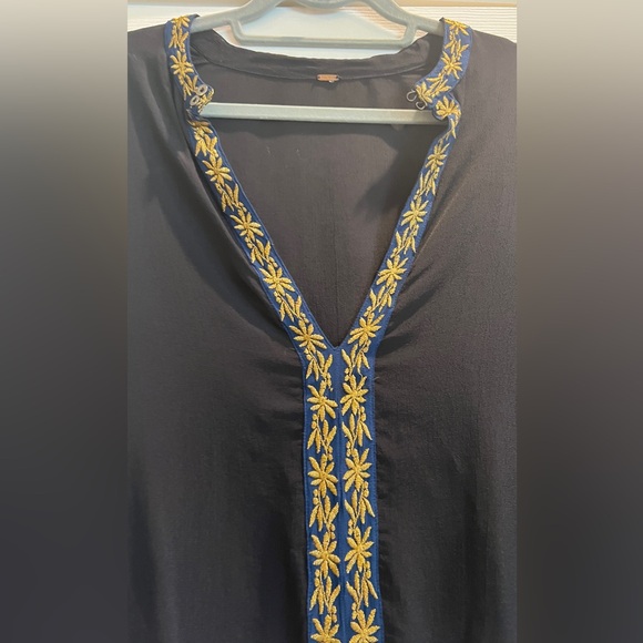 Free People Embellished Top - Size Large - Picture 7 of 8